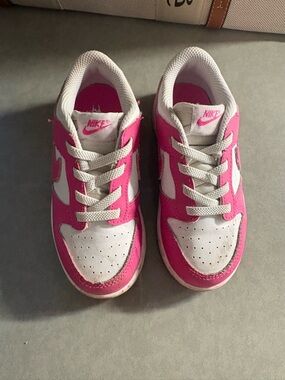Nike Kids Pink and White Low-Top Sneakers